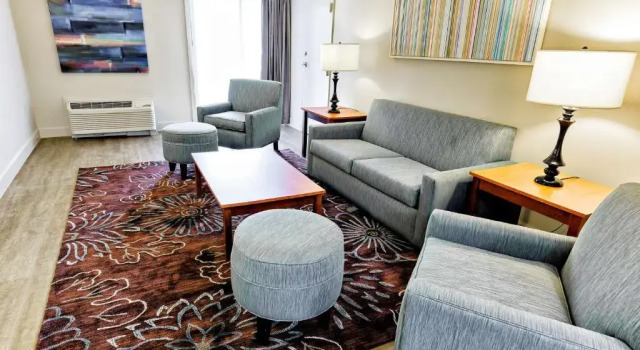 Четырёхместный люкс Spark by Hilton Hilton Head Island