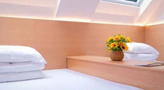 Кровать в общем номере (женский номер) с 2 комнатами Kaifeng Yuanzhi Female Only Hostel (Gulou Square Qingming Riverside Scene Gallery)