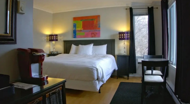 The Water's Edge Inn, Varaa Mini-hotelli Trent Hills Ontario