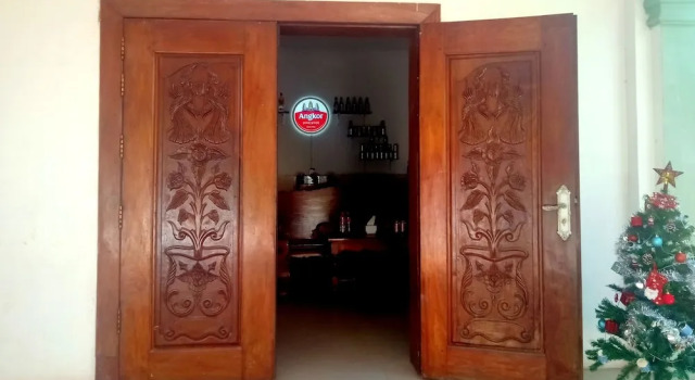 The Crocodile villa