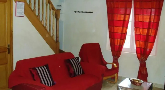 Apartment With 2 Bedrooms in Monteux, With Shared Pool, Enclosed Garden and Wifi - 80 km From the Beach