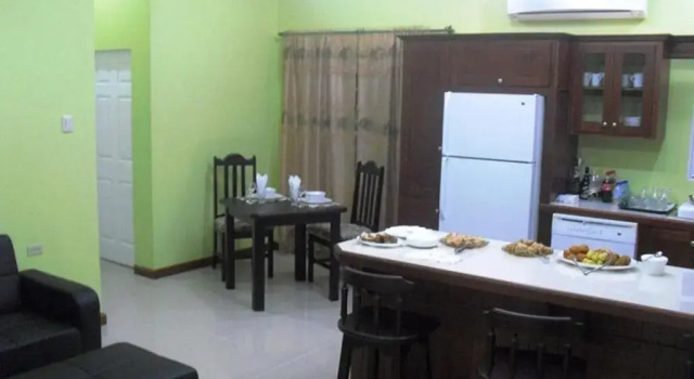 Апартаменты Piarco Village Suites