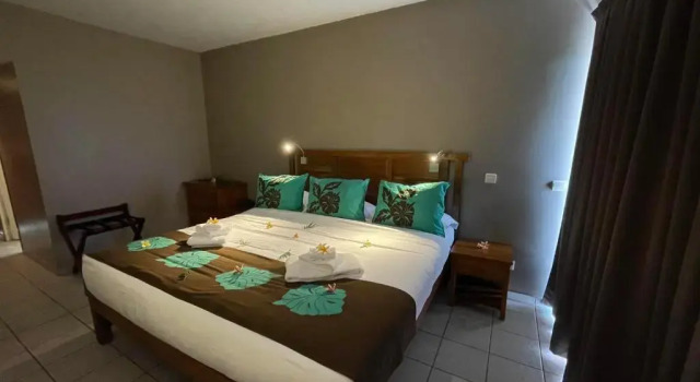 Номер Deluxe Tiki Hôtel