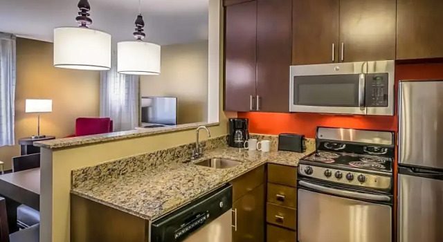 Четырёхместный люкс с 2 комнатами TownePlace Suites by Marriott Goldsboro