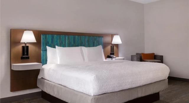 Люкс Hampton Inn & Suites Shreveport