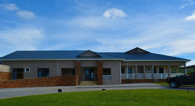 Mpongo Private Game Reserve, Rezervați Stațiune Gompo Eastern Cape