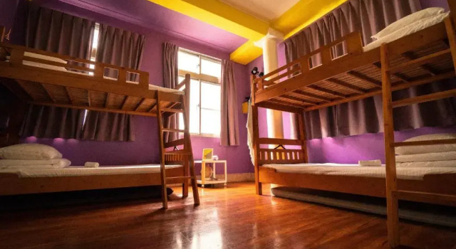 Кровать в общем номере (женский номер) HouseNandoor