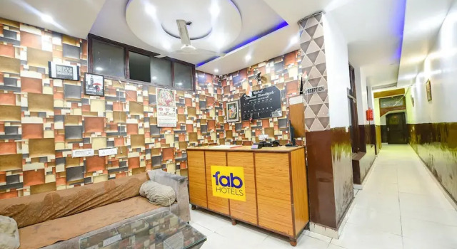 FabExpress Diamond Sec 45, Buchen Sie Hotel SPA-Hotels in Chandigarh Region, SPA