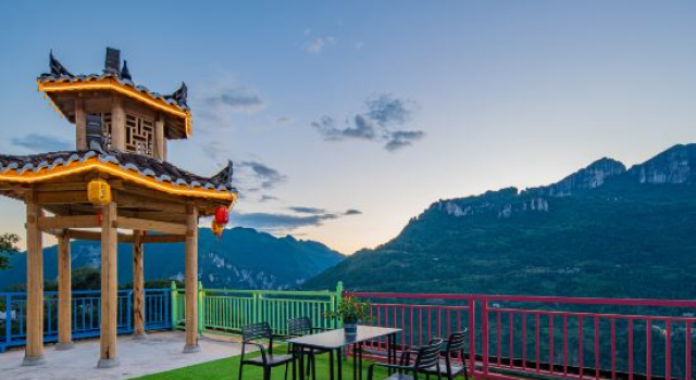 Enshi Qianyuyiqianyi Hotel