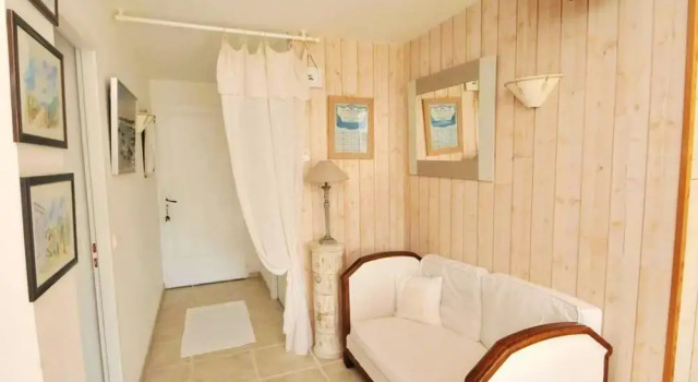 House With 3 Bedrooms in Sainte-marie-de-ré, With Enclosed Garden and Wifi - 50 m From the Beach