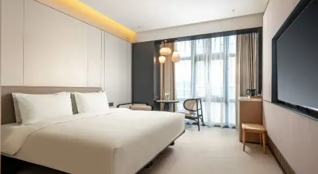 Двухместный номер Standard Holiday Inn Express Guangzhou Baiyun Airport T2 by IHG