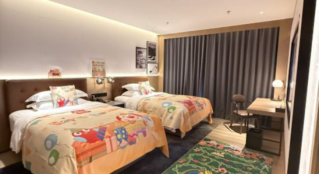 Двухместный семейный люкс Four Points by Sheraton Wuyuan