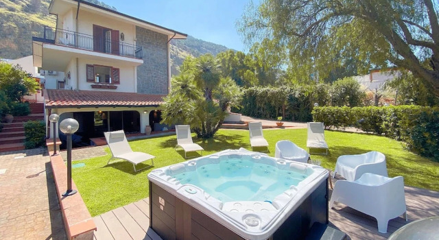 Solemar Sicilia - Villa Alma, Book Villa Hotels in Sicily with Parking, Parking