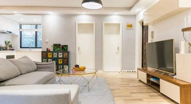 N2haus Yanan West Road 4 bedrooms, Varaa Hotelli Shanghai Shanghai