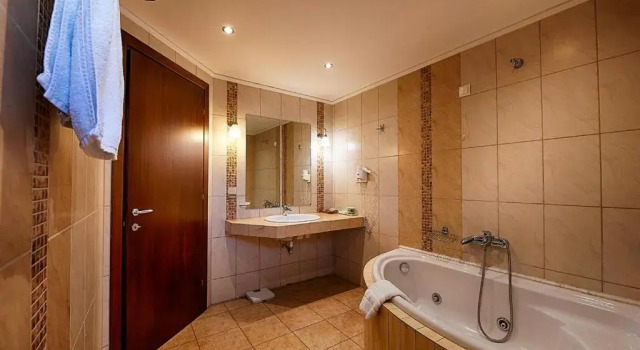 Номер Luxury Hotel Nostos Kastoria