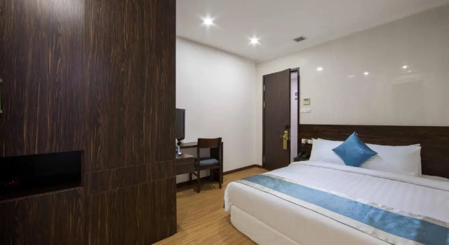 Двухместный номер Standard Danly Hotel