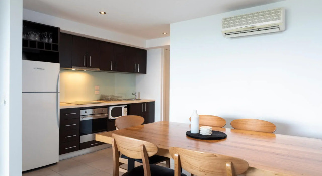 Апартаменты с видом на море The Dolphin Apartments