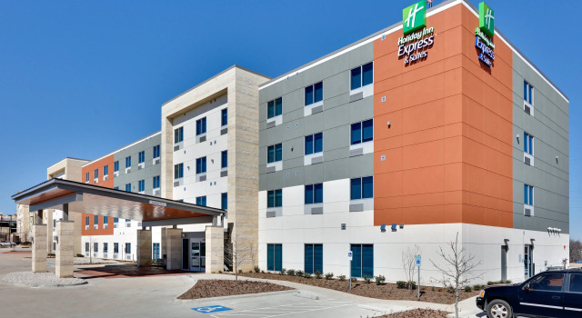 Holiday Inn Express & Suites Plano East - Richardson by IHG