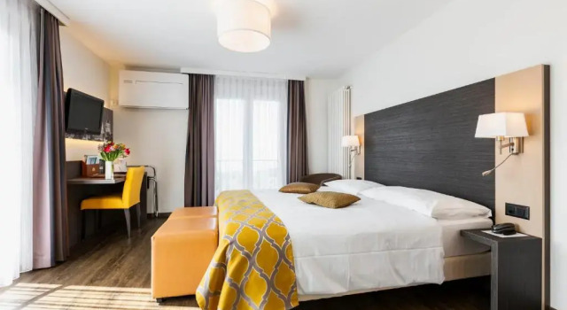 Двухместный номер Standard с видом на озеро Hôtel Bellerive