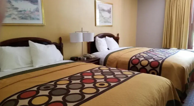 Deluxe Suite Quality Inn