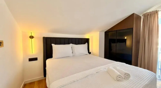 Lunamare Apartments