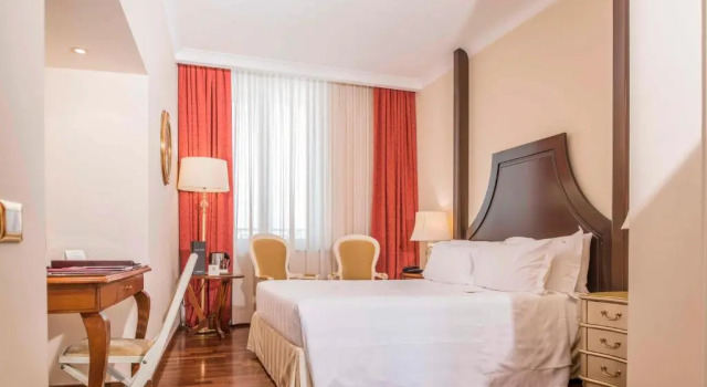 Двухместный номер Deluxe Golden Tower Hotel & Spa