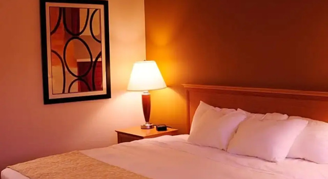 Двухместный номер Standard Whispering Hills Inn