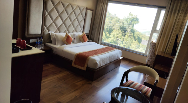 Mastiff Hotel Dalhousie, Забронировать Отель Отели штата Химачал-Прадеш с завтраком, Завтраки