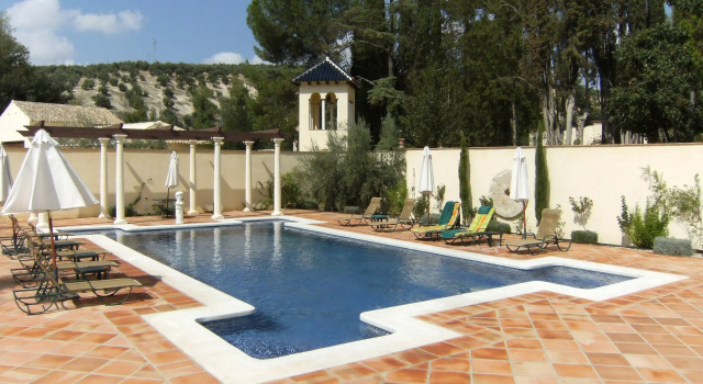 Cortijo La Prensa, Reservar Hotel Rute Madrid