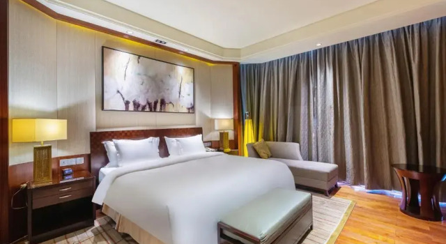 Люкс с видом на горы Holiday Inn Resort Chaohu Hot Spring by IHG