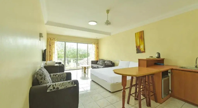 Junior Suite Teluk Batik Holiday Apartment