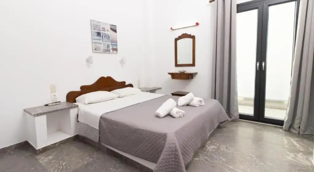 Студия с балконом и с видом на сад Olga Studios