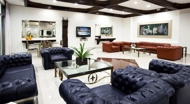 Plaza Blumenau Hotel - Próximo Curt Hering, Via Gastronômica, Забронировать Отель Блуменау Санта-Катарина