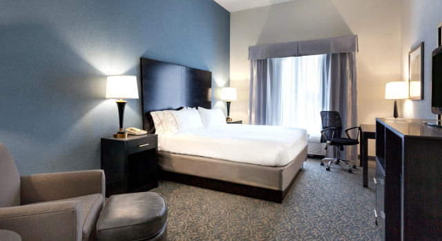 Holiday Inn Express Hotel and Suites Arcadia by IHG, Book Hotel Arcadia Southwest Florida