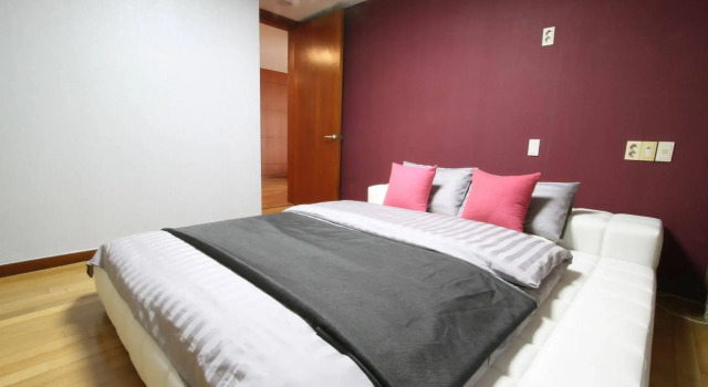 Palm Tree Villa, Забронировать Вилла Отели Согвипхо 3 звезды, рядом с Saeyeongyo Bridge, 3*
