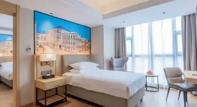 Люкс Vienna International Hotel (Fangchenggang Sunny Coast)