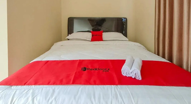 RedDoorz Near Bns Batu