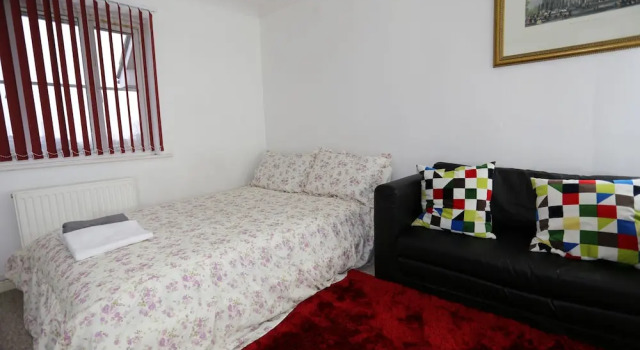 Lovely Studio Apartments - Thamesmead