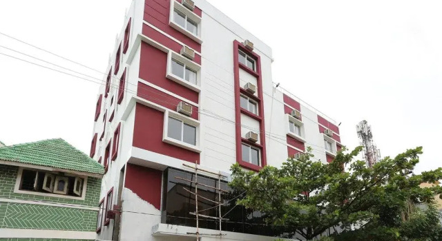 OYO 10271 Hotel Guest INN