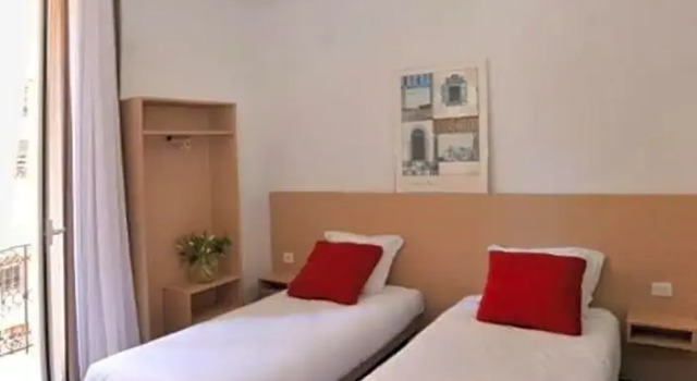 Номер Standard Hôtel de France