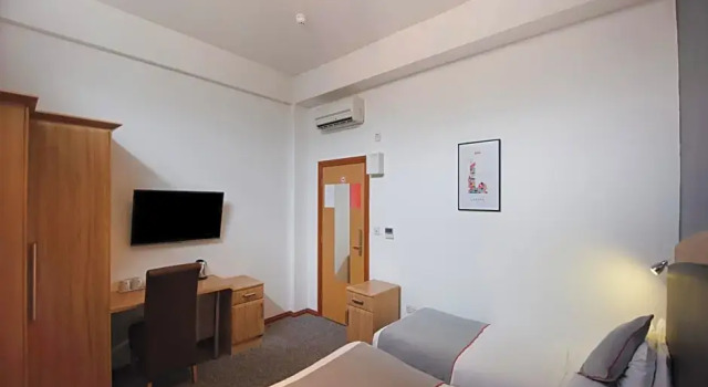 Номер Deluxe Arinza Hotel, London Ilford