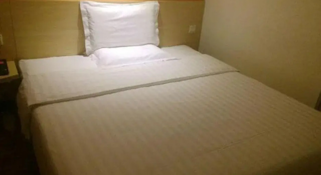 7 Days Inn Beijing South Railway Station Jiaomen West Subway Station Branch