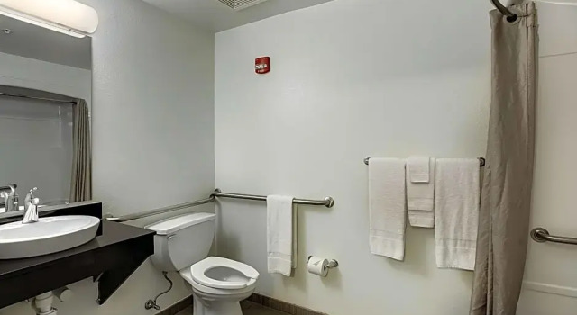 Номер Standard Studio 6-East Brunswick, NJ - NYC Area