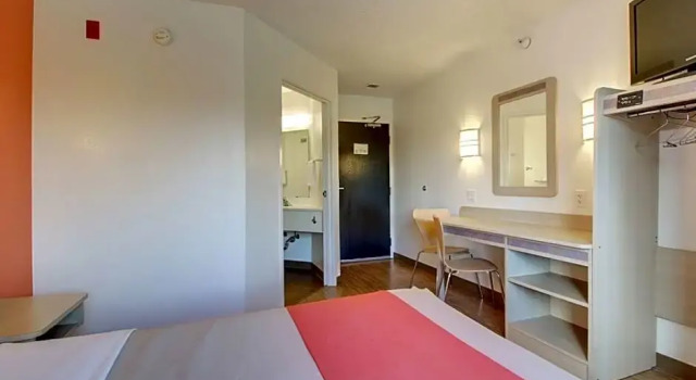 Номер Standard Motel 6-Springfield, IL I-55 I-72