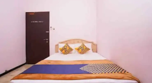 Salju House