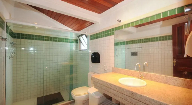 Кровать в общем номере Che Lagarto Hostel Búzios