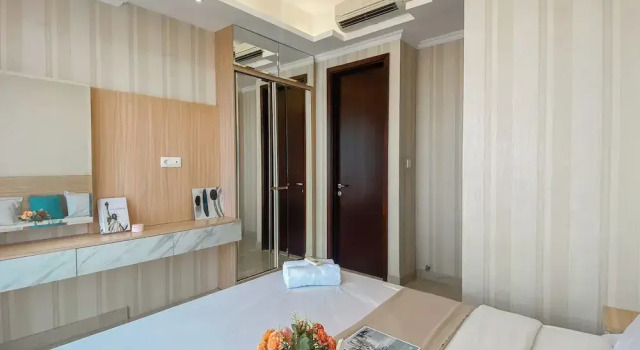 Апартаменты Good And Relaxing 2Br At Menteng Park Apartment