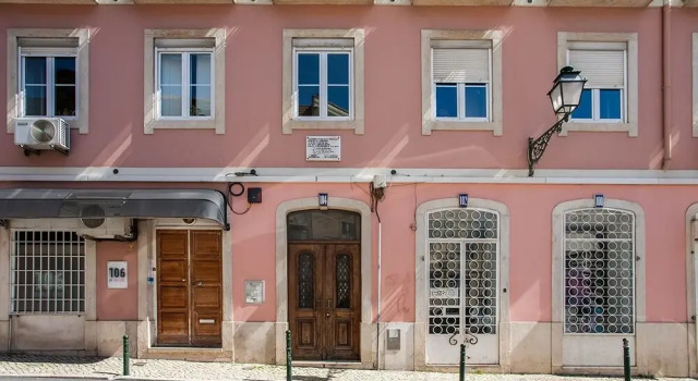 Alberto Caeiro Apartment Rentexperience