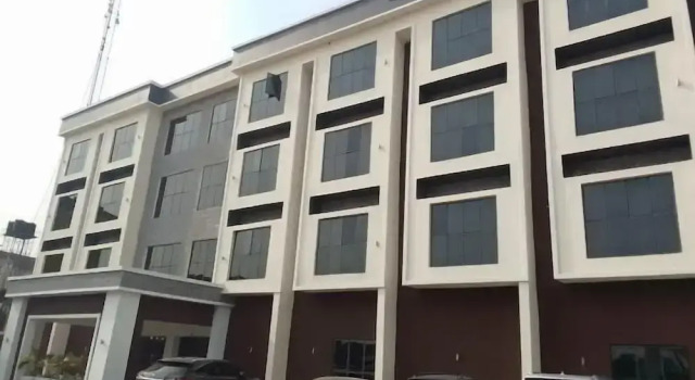 Grand Hyatt Hotels, Rezervovat Hotel Hotely v Owerri s parkováním, Parkování
