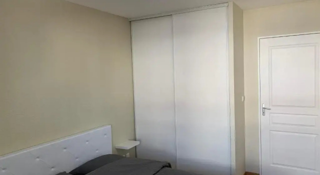 F2 rénové,lumineux avec balcon,parking et piscine, Book Apartment Talange 